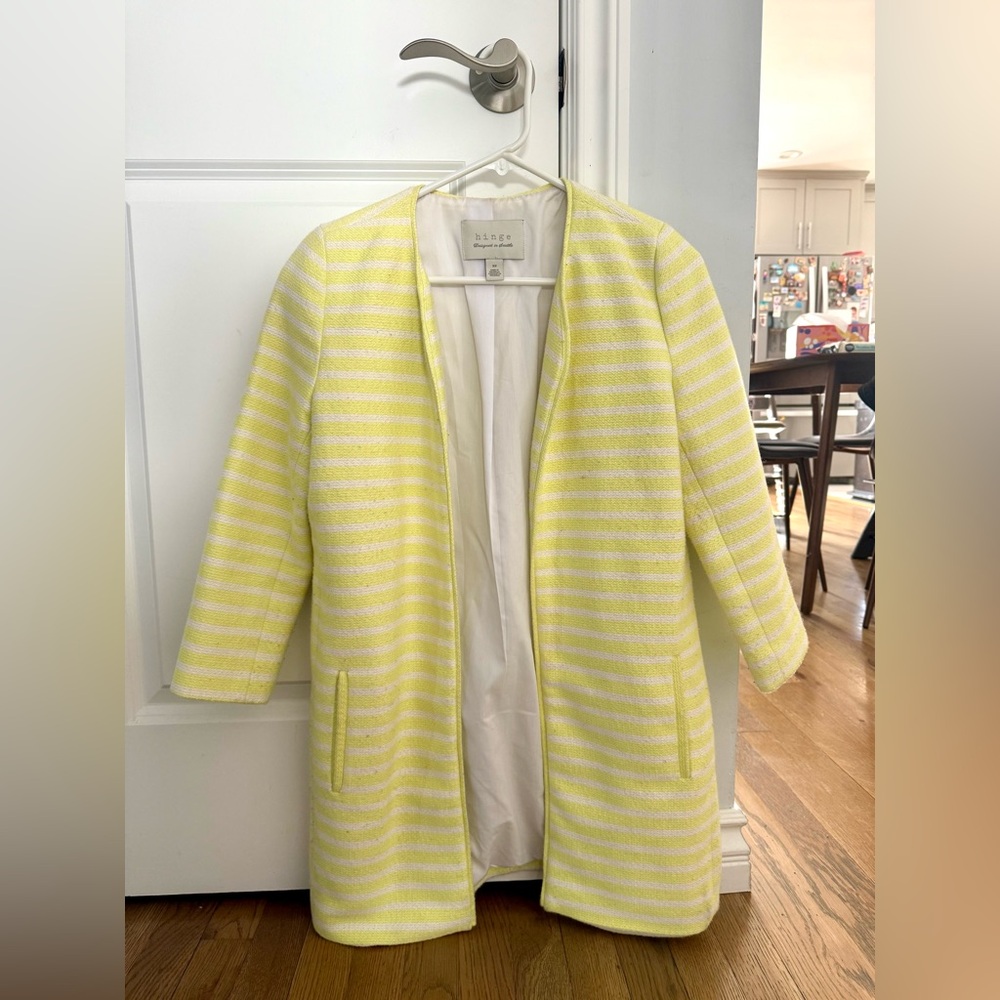 hinge jacket - Picture 1 of 2